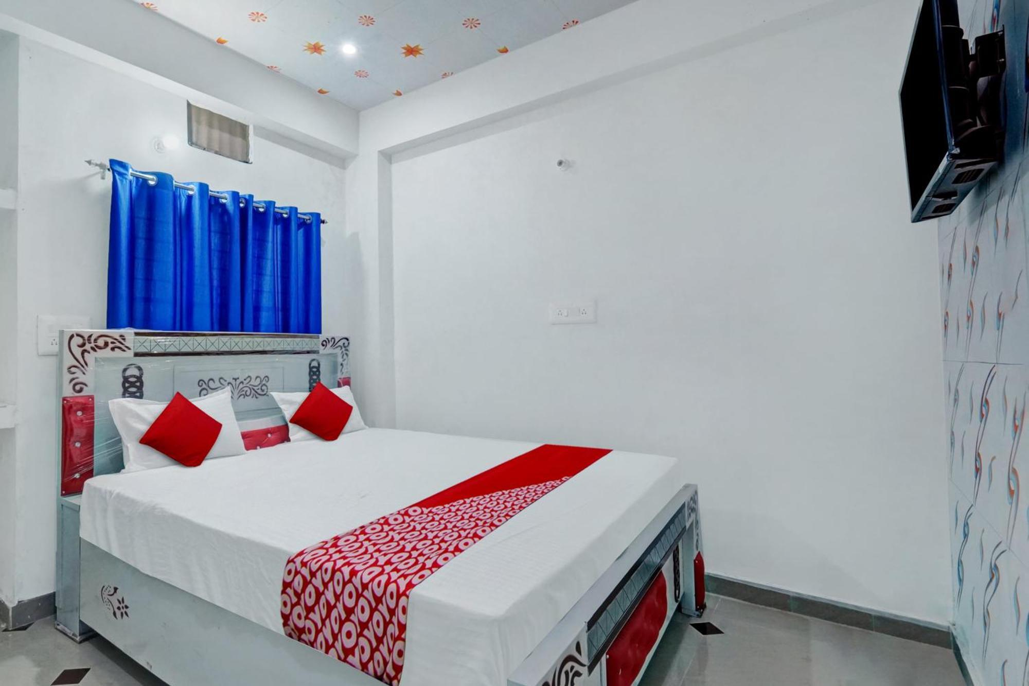 Hotel O S Square Guest House Patna  Ngoại thất bức ảnh